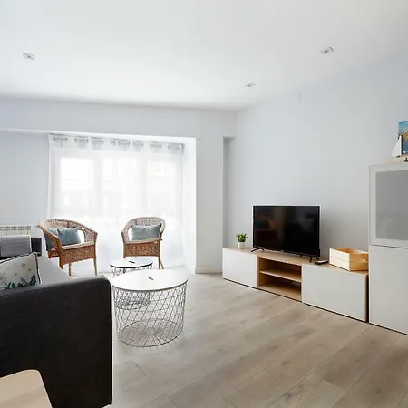 Estudio Centro-nautico I * Gijón